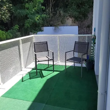 Avec Belle Terrasse Daire *